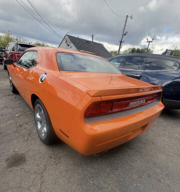 2014 Dodge Challenger SXT