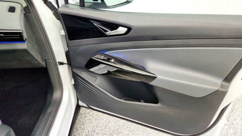 2022 Volkswagen ID.4 Pro