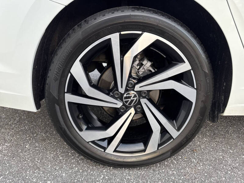 2025 Volkswagen Jetta SEL