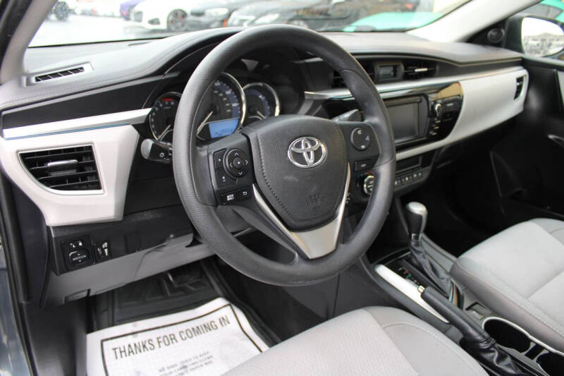 2015 Toyota Corolla L
