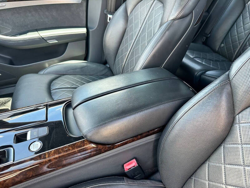 2012 Audi A8 quattro