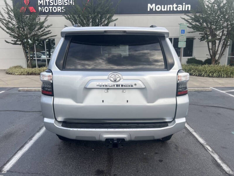 2019 Toyota 4Runner SR5