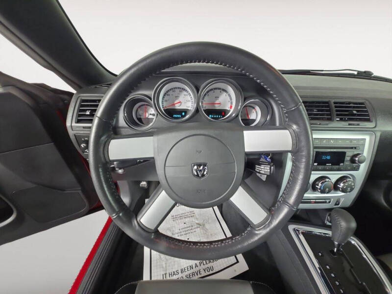 2009 Dodge Challenger SE