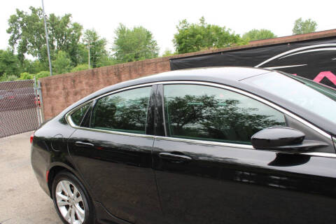 2015 Chrysler 200 Limited