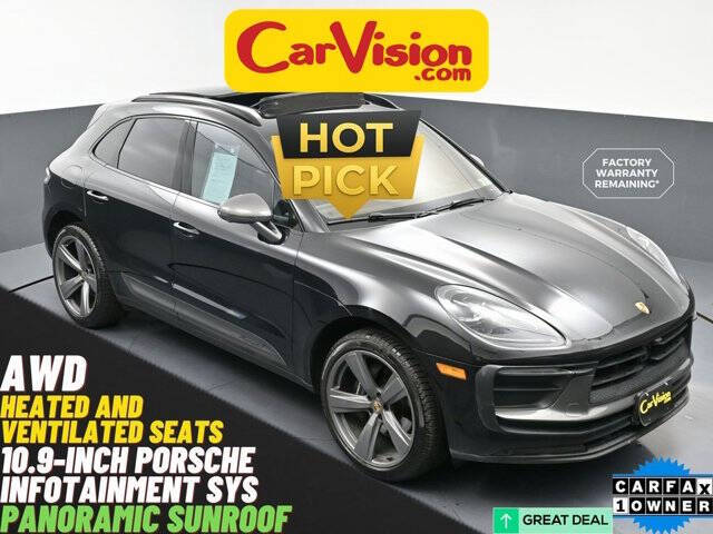 2023 Porsche Macan T's photo