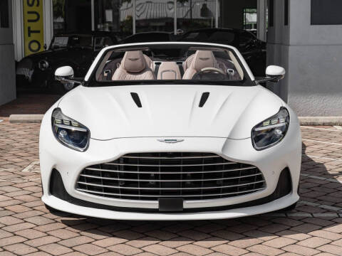 2025 Aston Martin DB12 Volante