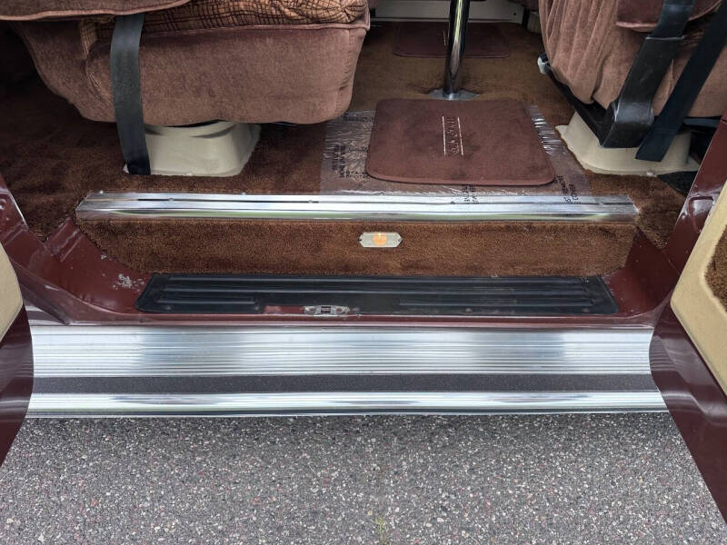 1984 Dodge Ram Van