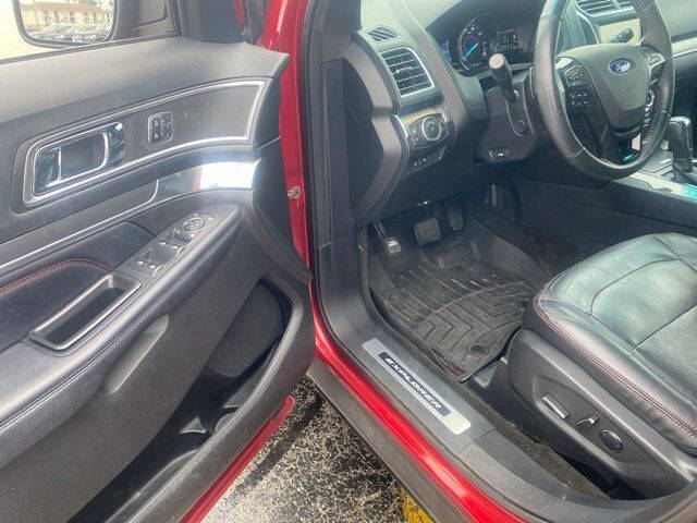 2016 Ford Explorer Sport