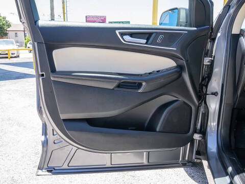 2022 Ford Edge