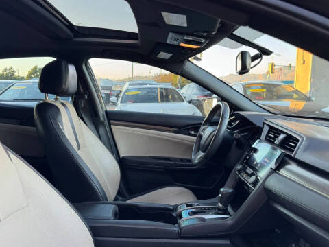 2017 Honda Civic EX-L w/Navi