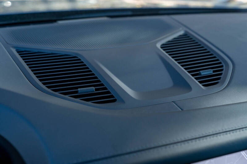 2025 Porsche Cayenne