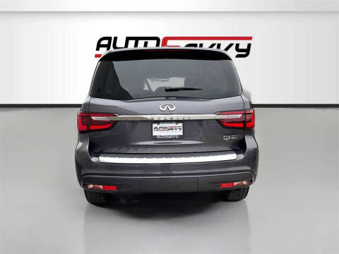 2023 Infiniti QX80 Premium Select