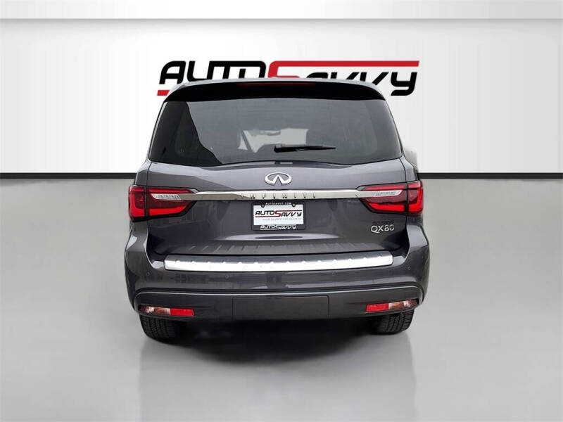 2023 Infiniti QX80 Premium Select