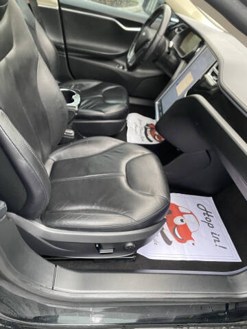 2014 Tesla Model S 85