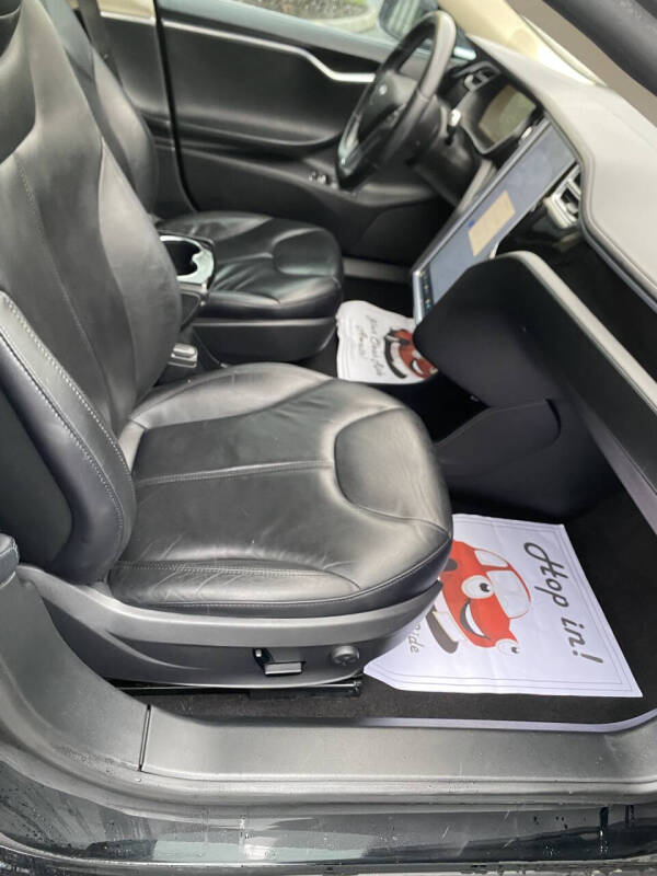 2014 Tesla Model S 85