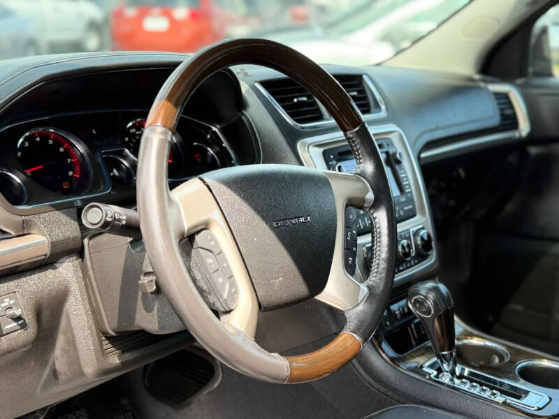 2015 GMC Acadia Denali
