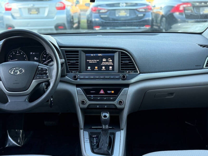 2018 Hyundai Elantra SEL