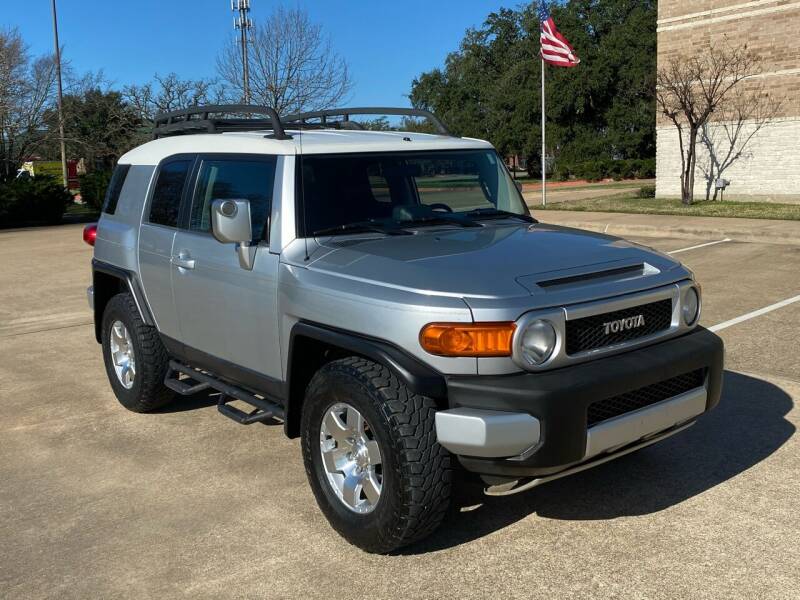 2007 Toyota FJ Cruiser for sale at Pitt Stop Detail & Auto Sales in College Station TX