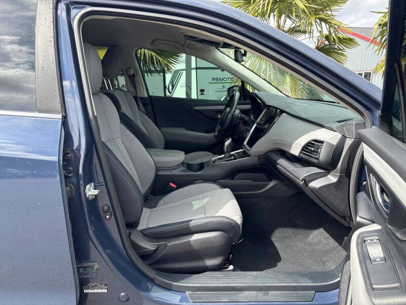 2023 Subaru Outback Premium