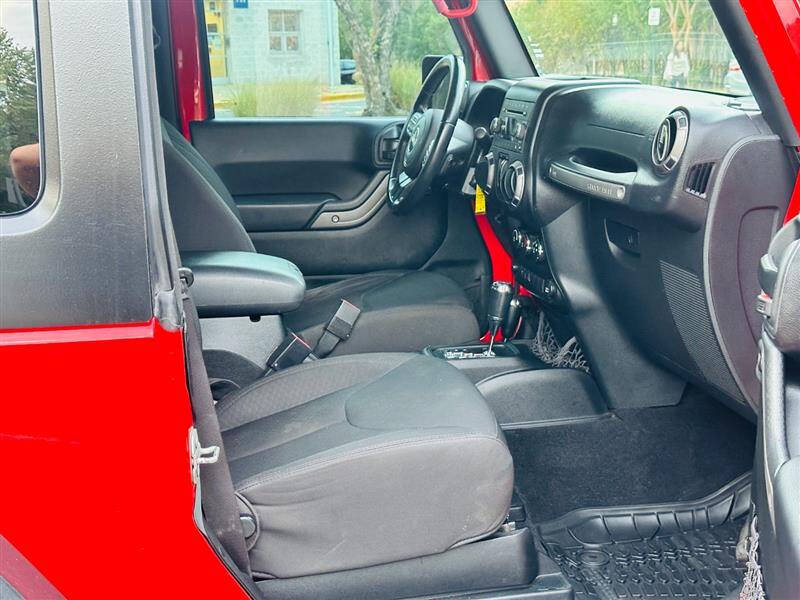 2017 Jeep Wrangler Sport