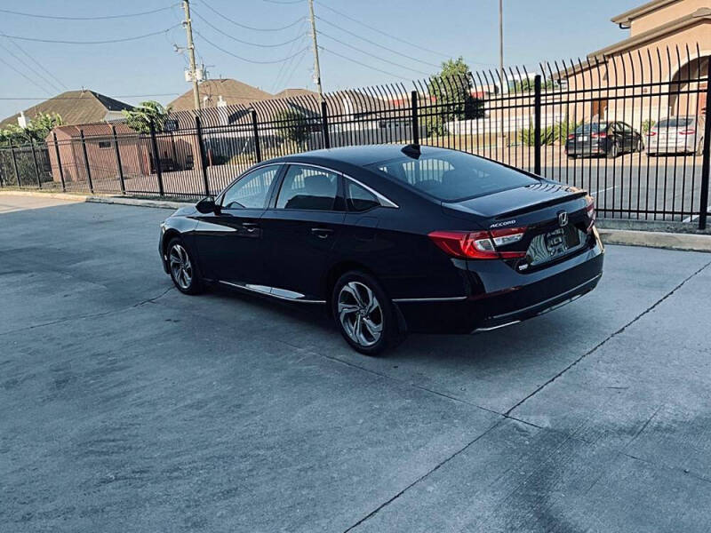 2018 Honda Accord EX