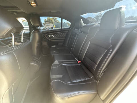 2017 Ford Taurus SHO