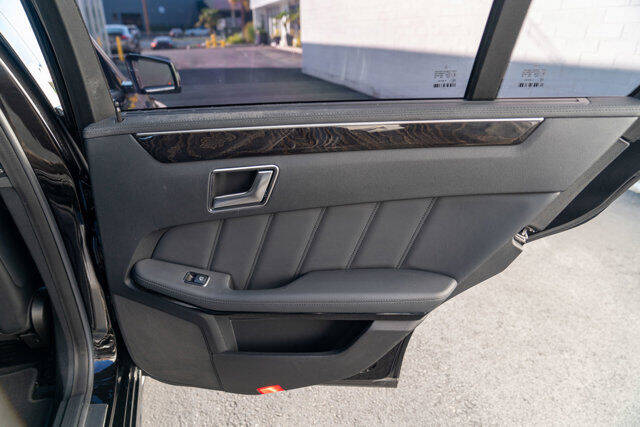 2012 Mercedes-Benz E-Class 37