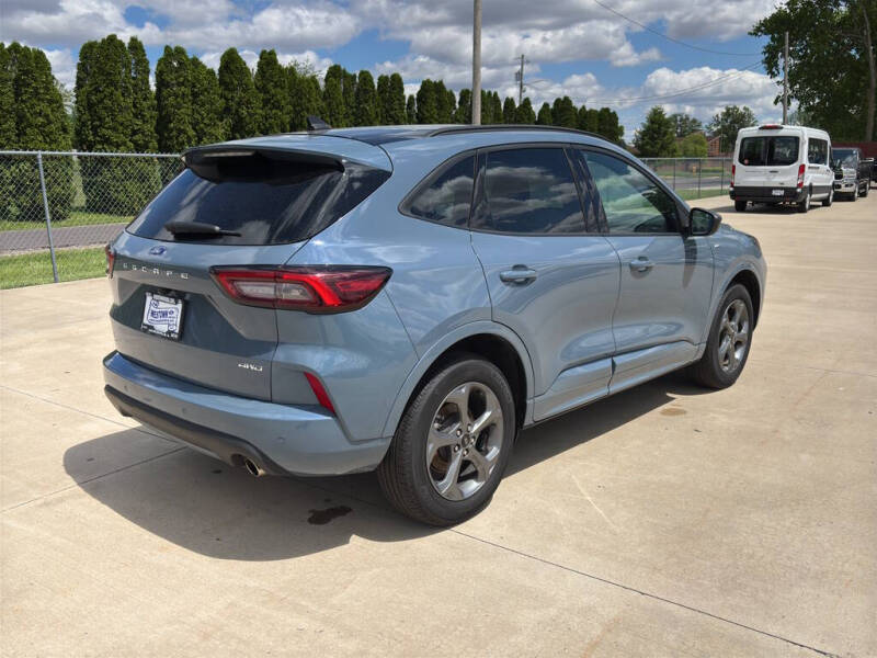 2024 Ford Escape ST-Line