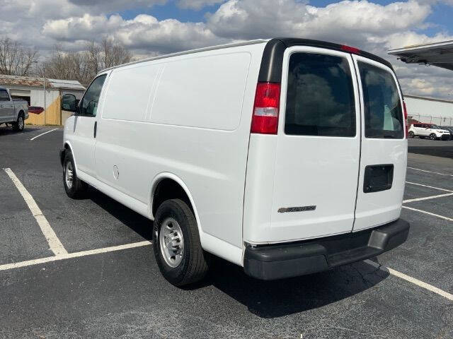 2019 Chevrolet Express 2500