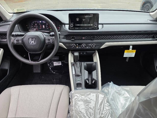 2025 Honda Accord LX