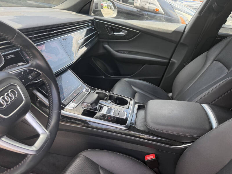 2019 Audi Q8 quattro Premium Plus 55 TFSI