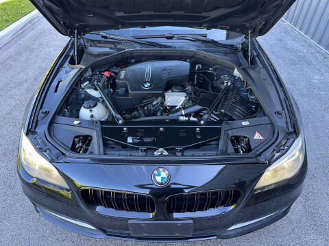 2014 BMW 5 Series 528i