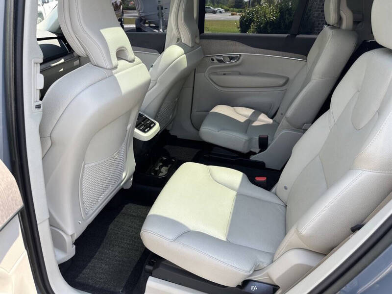 2023 Volvo XC90 B6 Plus Bright Theme 6P