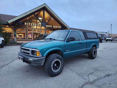 1995 Chevrolet S-10 for sale at RIVERSIDE AUTO CENTER in Bonners Ferry ID