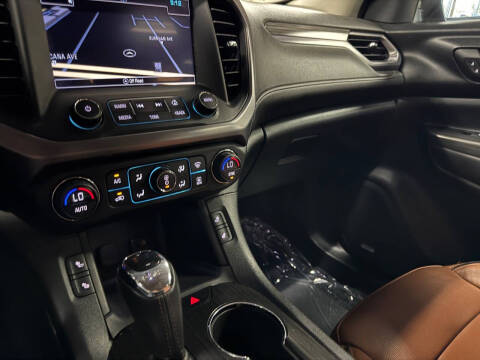 2017 GMC Acadia SLT-1