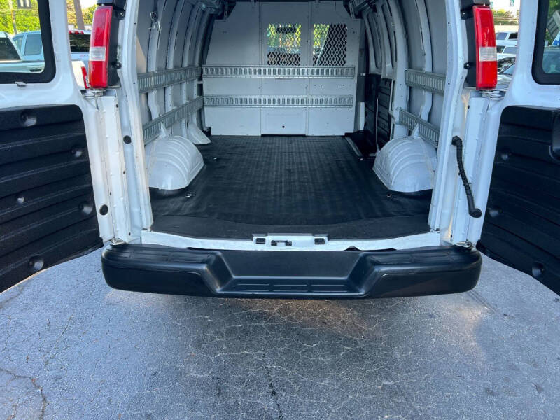 2019 Chevrolet Express 2500