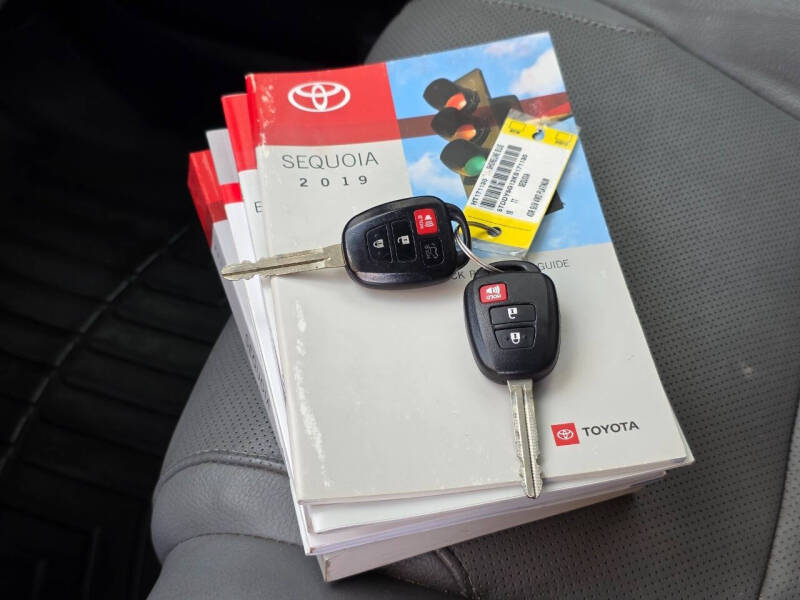 2019 Toyota Sequoia Platinum