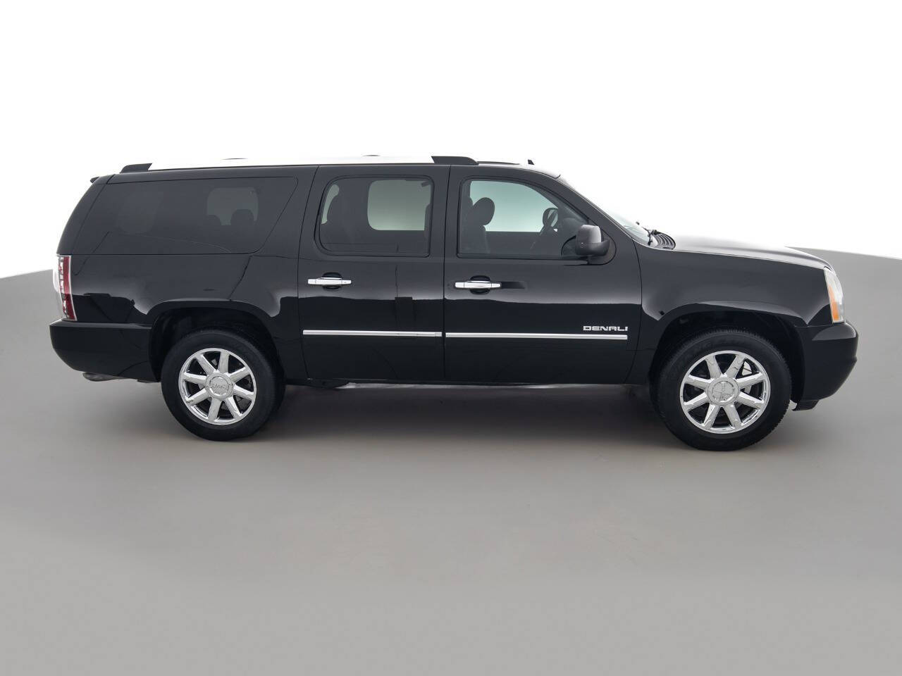 Used Car 2011 Gmc Yukon Xl  Denali Awd Xl 4dr Suv For Sale Under $15,000 In Coal City, Illinois