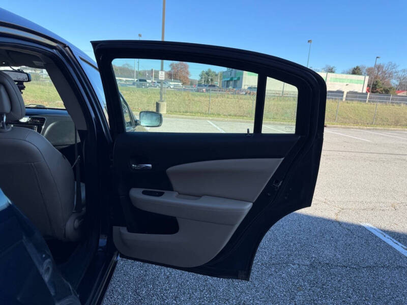 2012 Chrysler 200 Limited