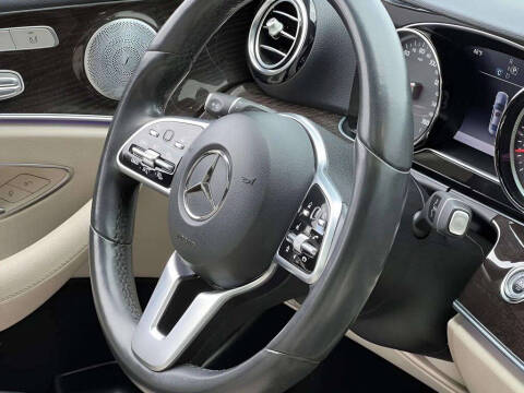 2019 Mercedes-Benz E-Class E 300