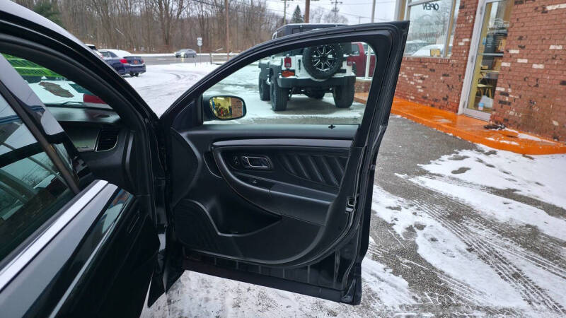 2015 Ford Taurus SHO