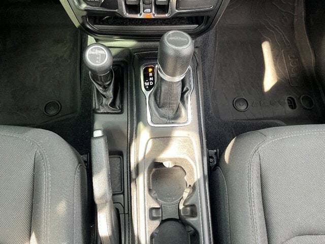 2022 Jeep Gladiator Altitude