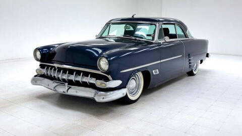 1953 Ford Crestline