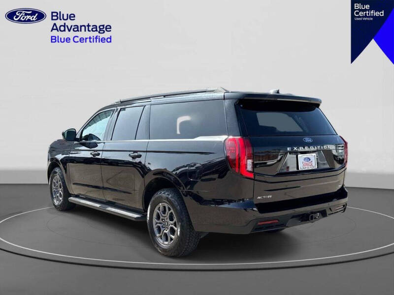 2025 Ford Expedition MAX Active