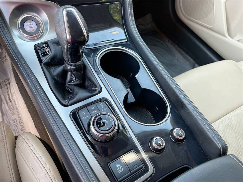 2023 Nissan Maxima 3.5 Platinum