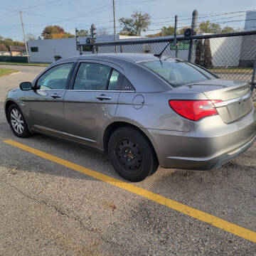 2013 Chrysler 200 Touring