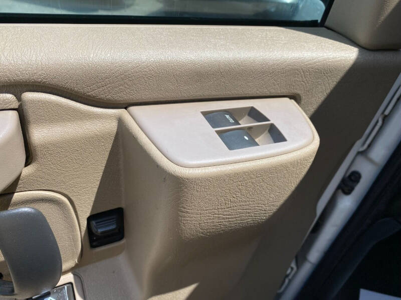 2019 Chevrolet Express 2500