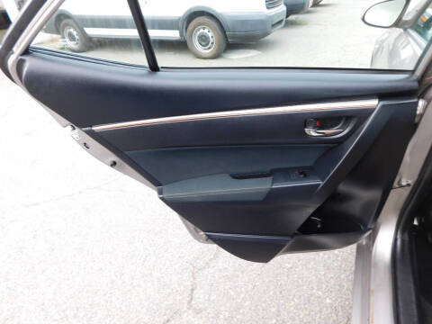 2014 Toyota Corolla LE Plus