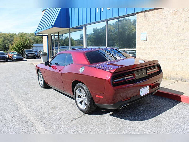 2021 Dodge Challenger SXT
