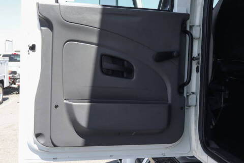 2021 International MV607